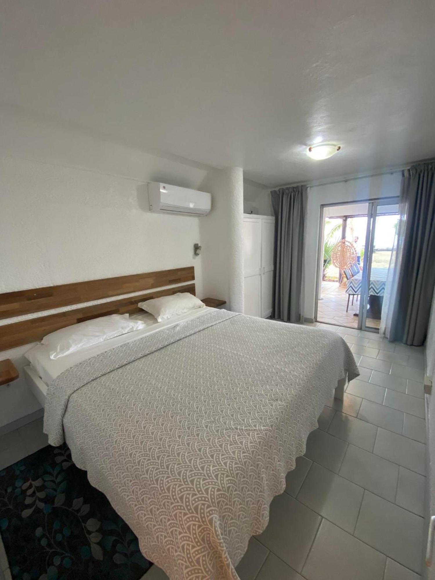 Islands View - Mazor Beach Villas グラン・ゴーブ 部屋 写真