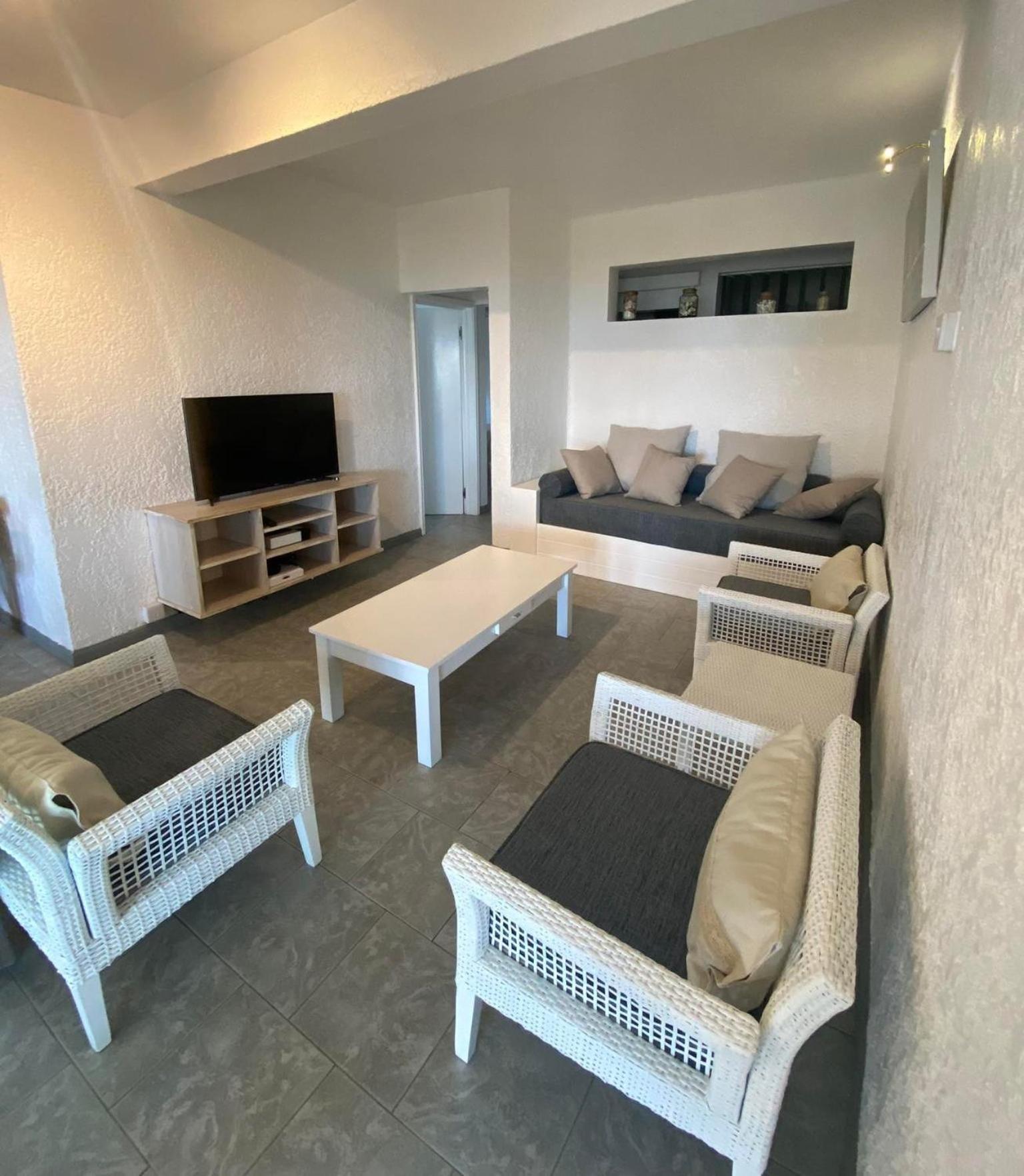 Islands View - Mazor Beach Villas グラン・ゴーブ 部屋 写真